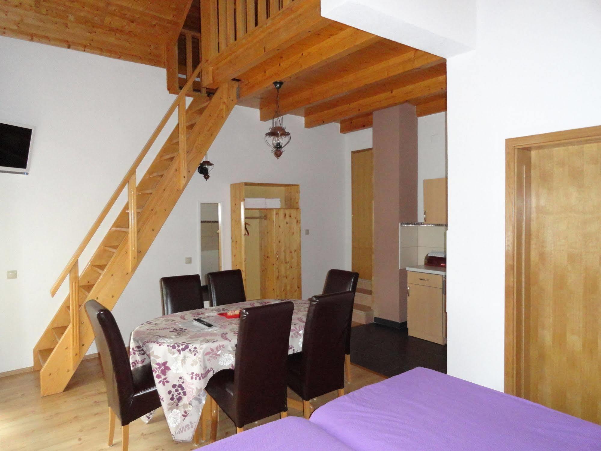Hotel House Tina Grabovac  Exterior foto